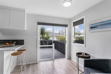 Photo of property in 54 Sikkim Crescent, Clover Park, Auckland, 2019