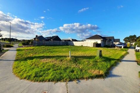 Photo of property in 6 Dame Nganeko Drive, Glenbrook, 2681