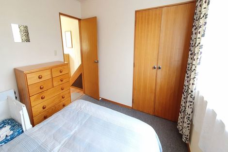 Photo of property in 2/50 Buckley Road, Southgate, Wellington, 6023