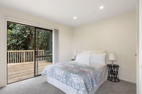 Photo of property in 1/807 East Coast Road, Northcross, Auckland, 0630