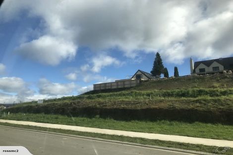 Photo of property in 56 Bert Wall Drive, Omokoroa, 3114