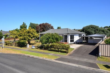 Photo of property in 23 Jasmine Avenue, Dinsdale, Hamilton, 3204