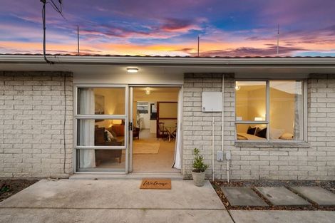 Photo of property in 2/33 Fairfield Avenue, Addington, Christchurch, 8024