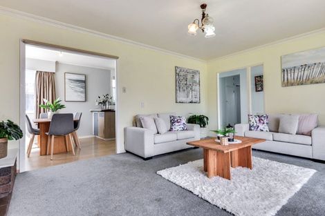 Photo of property in 23 Rhonda Avenue, Deanwell, Hamilton, 3206