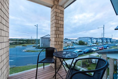 Photo of property in 66 Pencaitland Drive, Flat Bush, Auckland, 2019