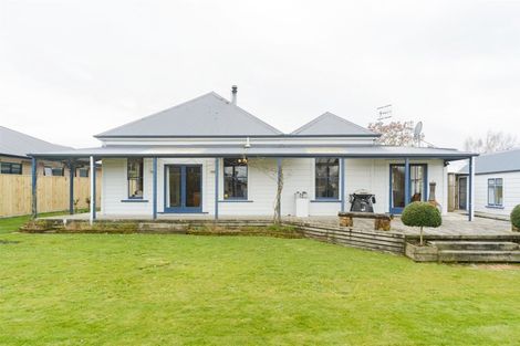 Photo of property in 104 Sherwill Street West, Feilding, 4702