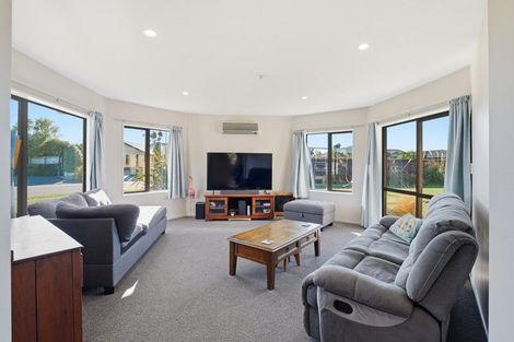 Photo of property in 8 Grace Way, Rolleston, 7614