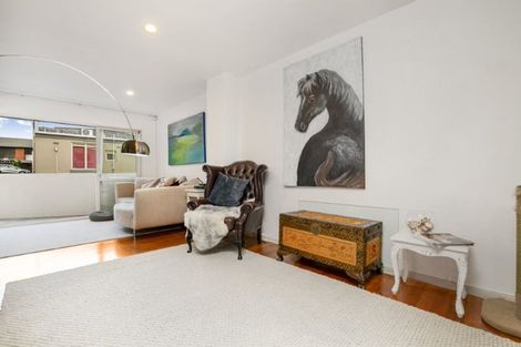Photo of property in 5/200 Hinemoa Street, Birkenhead, Auckland, 0626