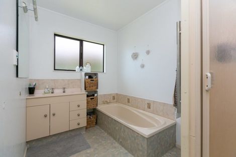 Photo of property in 11a Jade Place, Bell Block, New Plymouth, 4312