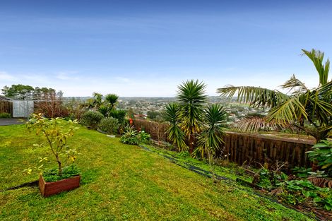 Photo of property in 40 Tiriwa Drive, Massey, Auckland, 0614