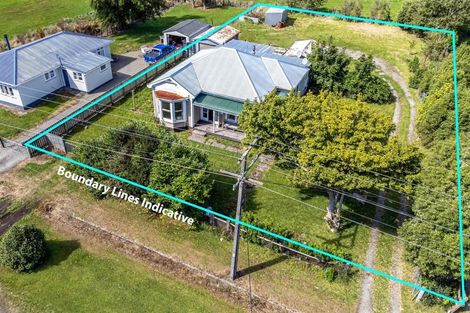 Photo of property in 40 Newman Road, Eketahuna, 4900