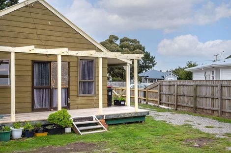 Photo of property in 139 Fitzherbert Street, Featherston, 5710