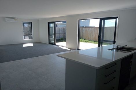 Photo of property in 3a Uatoto Road, Clarks Beach, 2122