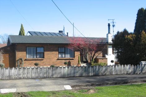 Photo of property in 1 Rexwood Street, Carterton, 5713