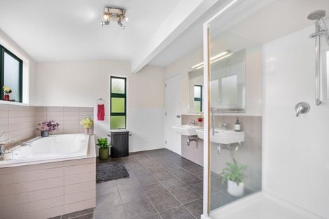 Photo of property in 63c Lowe Road, Whakamarama, Tauranga, 3180