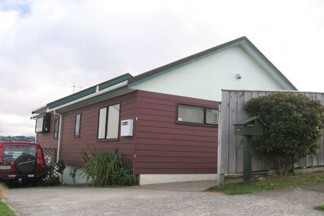 Photo of property in 147a Akaroa Drive, Maupuia, Wellington, 6022