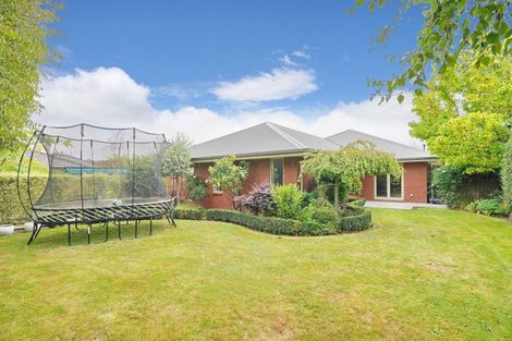 Photo of property in 4 Riverview Road, Rangiora, 7400