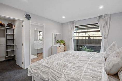 Photo of property in 10 Lazarus Lane, Halswell, Christchurch, 8025