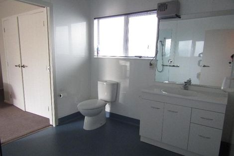 Photo of property in 200 Tamamutu Street, Taupo, 3330