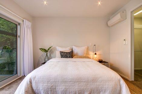 Photo of property in 16 Hornsey Road, Bluff Hill, Napier, 4110