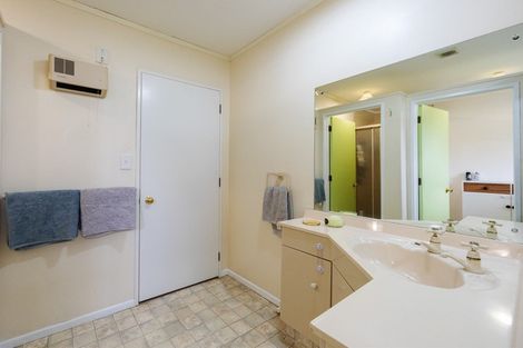 Photo of property in 11b Grammar Street, Kimbolton, 4777