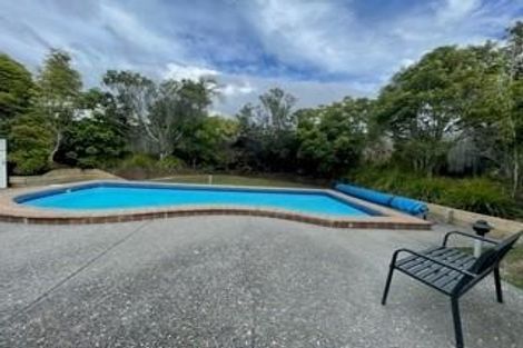 Photo of property in The Haven, 15/120 Beach Haven Road, Beach Haven, Auckland, 0626