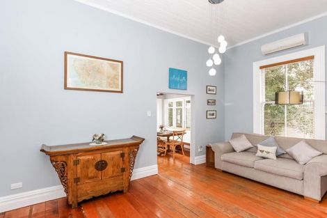 Photo of property in 7 Kowhai Street, Helensville, 0800