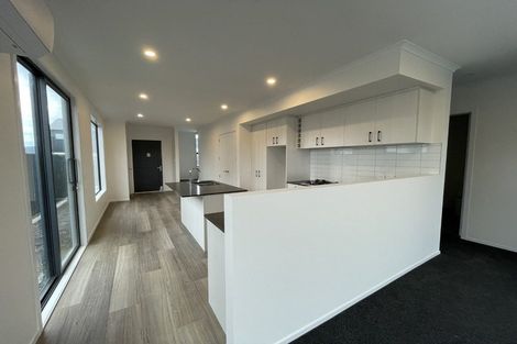 Photo of property in 16 Hokioi Drive, Kenepuru, Porirua, 5022