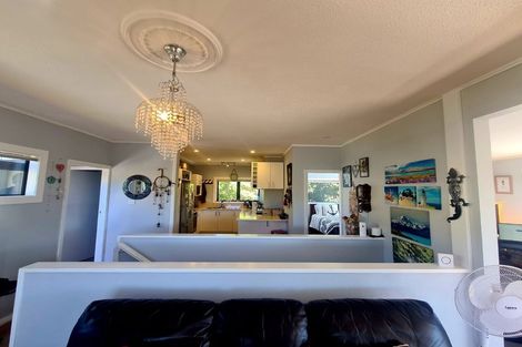 Photo of property in 56 Manly Street, Paraparaumu Beach, Paraparaumu, 5032