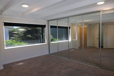 Photo of property in 3 Nugget Grove, Raumati Beach, Paraparaumu, 5032