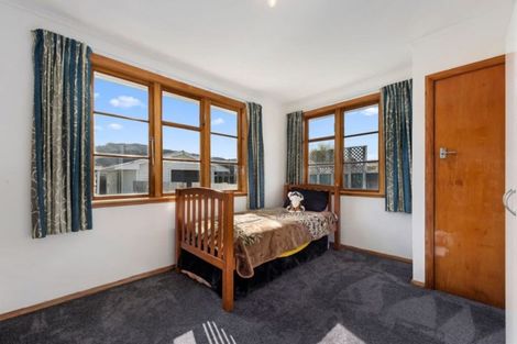 Photo of property in 255 Fergusson Drive, Heretaunga, Upper Hutt, 5018