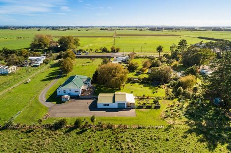 Photo of property in 2114 State Highway 56, Longburn, Palmerston North, 4477
