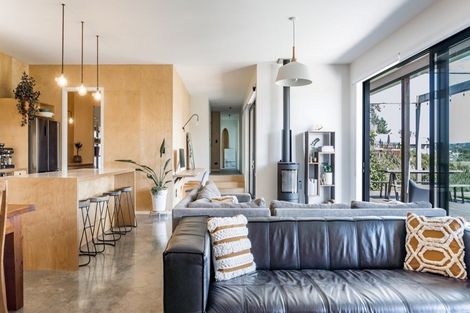 Photo of property in 3 Aroaro Lane, Raglan, 3225