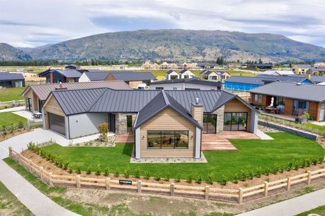 Photo of property in 14 Campbell Road, Wanaka, 9305