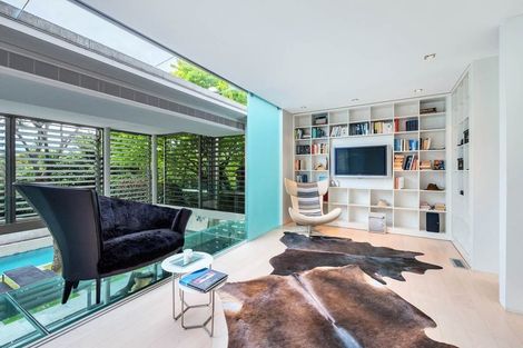 Photo of property in 2/6 Alberon Place, Parnell, Auckland, 1052