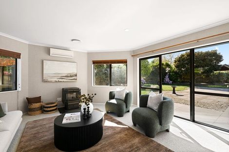 Photo of property in 8 Christy Brown Place, Leamington, Cambridge, 3432