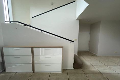 Photo of property in 6 Onepoto Road, Hauraki, Auckland, 0622