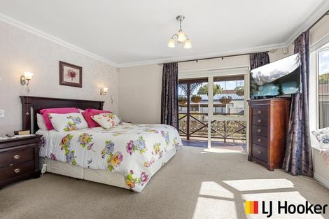 Photo of property in 12 Carnoustie Drive, Wattle Downs, Auckland, 2103