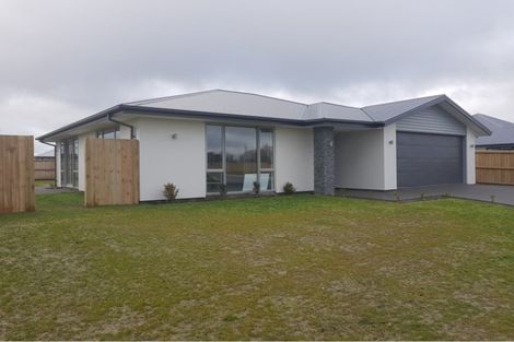 Photo of property in 60 Bayliss Drive, Kaiapoi, 7630