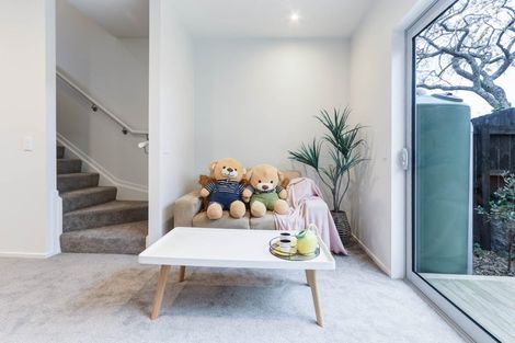 Photo of property in 11/3 Matuhi Rise, Henderson, Auckland, 0612