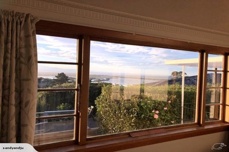 Photo of property in 5 The Rise, Mount Pleasant, Christchurch, 8081