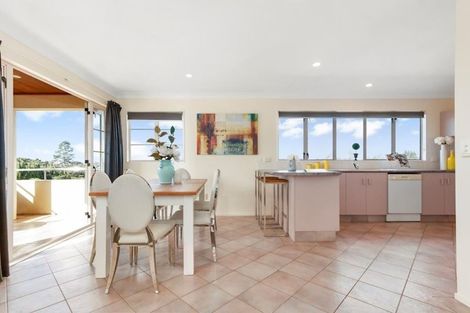 Photo of property in 153a Colwill Road, Massey, Auckland, 0614