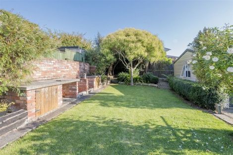 Photo of property in 97 Kawiu Road, Levin, 5510