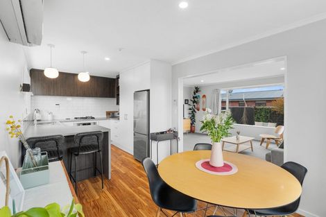 Photo of property in 2/123 Gilberthorpes Road, Hei Hei, Christchurch, 8042