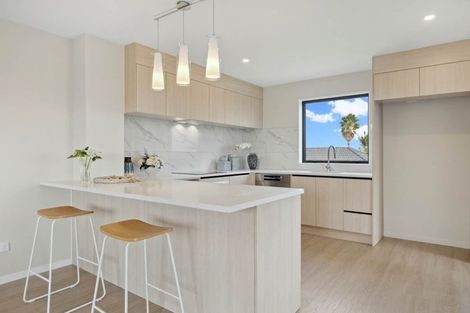Photo of property in 24d Wayne Drive, Mangere, Auckland, 2022
