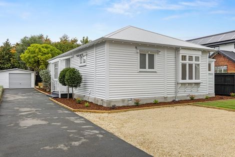 Photo of property in 12 Mays Road, St Albans, Christchurch, 8052
