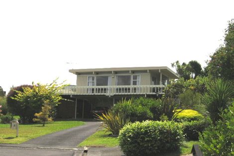 Photo of property in 5 Christensen Place, Forrest Hill, Auckland, 0620