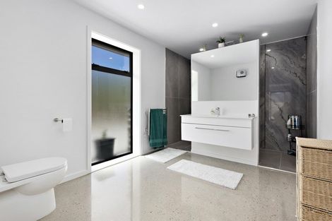 Photo of property in 211 Mcarthur Road, Springvale, Alexandra, 9391