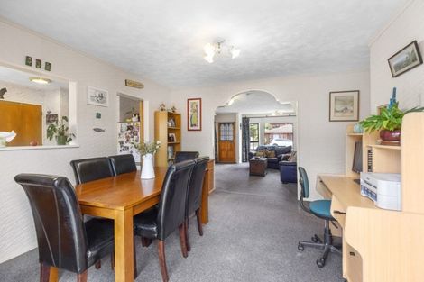 Photo of property in 108 Oxford Street, Tawa, Wellington, 5028