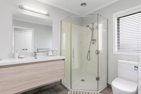 Photo of property in 24a Tasman Drive, Opaheke, Papakura, 2113